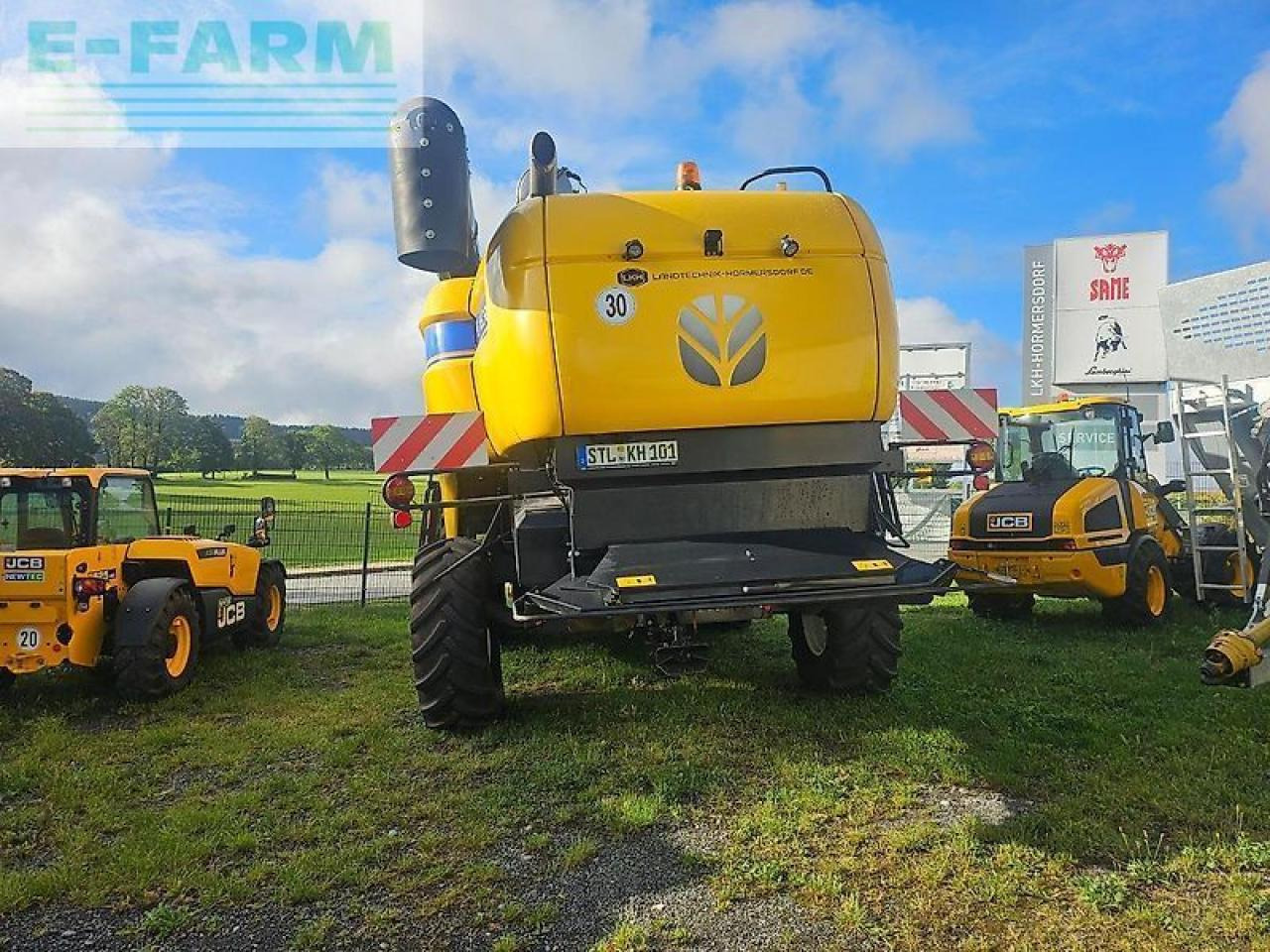 New Holland cx 6.90 mit ultraflowtrommel !!! - Combine harvester: picture 5 New Holland cx 6.90 mit ultraflowtrommel !!! - Combine harvester: picture 5