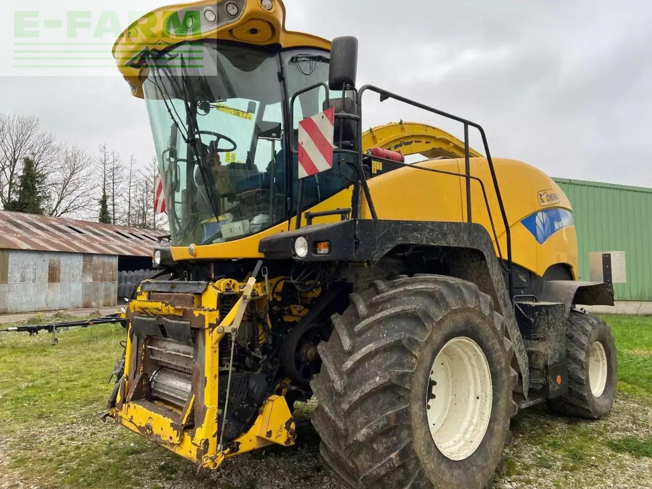 New Holland fr 9040 - Forage harvester: picture 3 New Holland fr 9040 - Forage harvester: picture 3