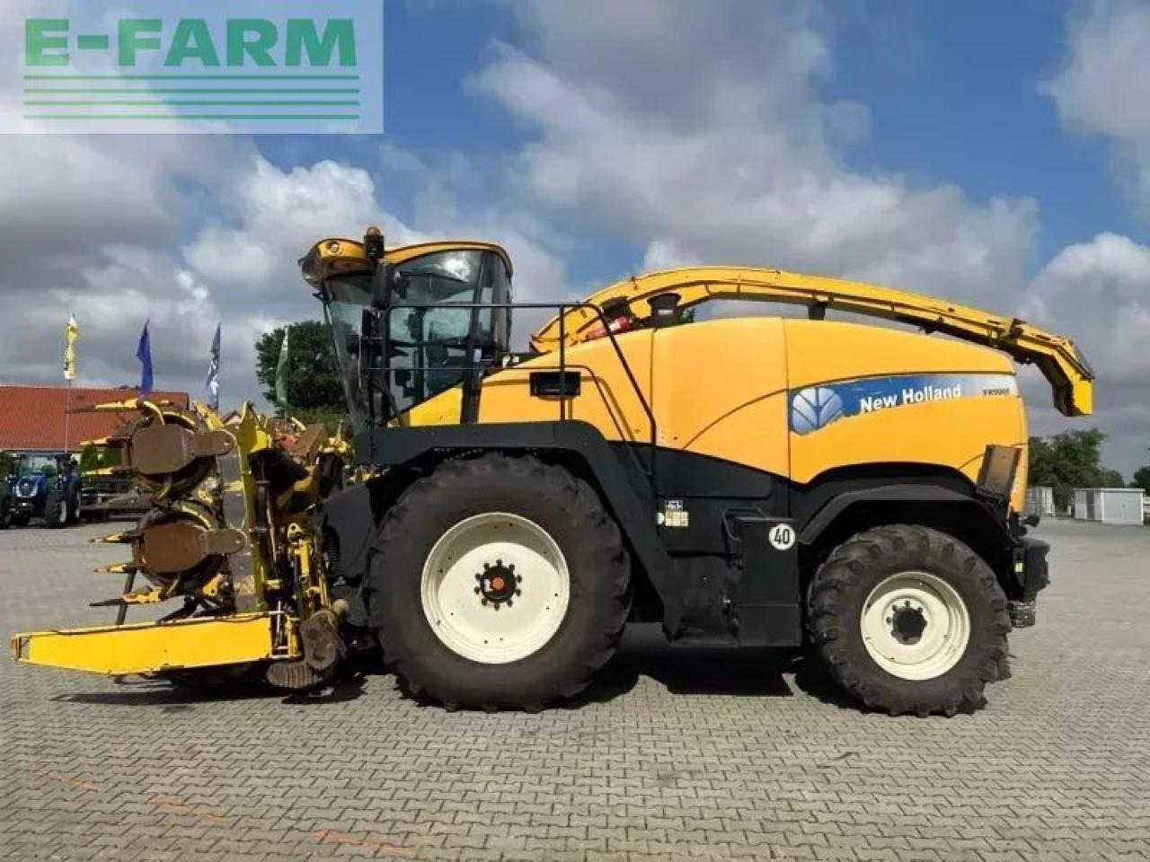 Forage harvester New Holland fr 9060: picture 8