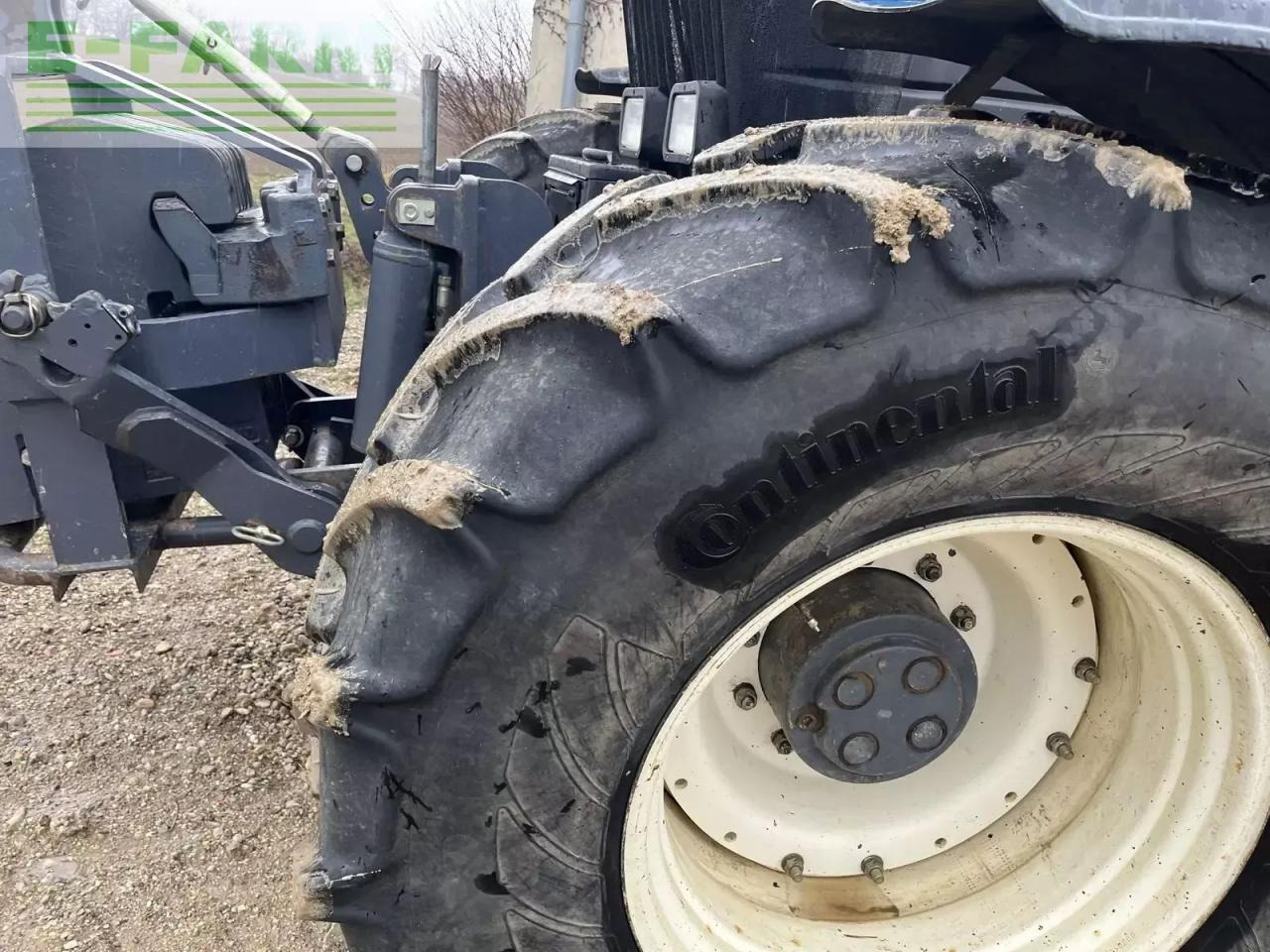 New Holland g 210 / 8870 - Farm tractor: picture 4 New Holland g 210 / 8870 - Farm tractor: picture 4