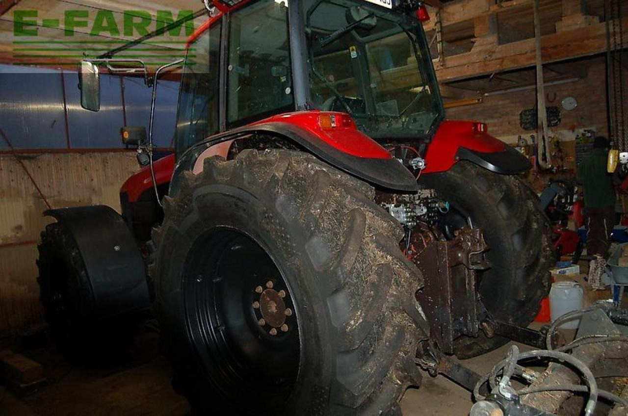 New Holland m 160 - Farm tractor: picture 2 New Holland m 160 - Farm tractor: picture 2
