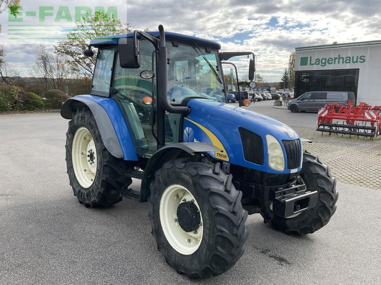New Holland t 5030 - Farm tractor: picture 2 New Holland t 5030 - Farm tractor: picture 2