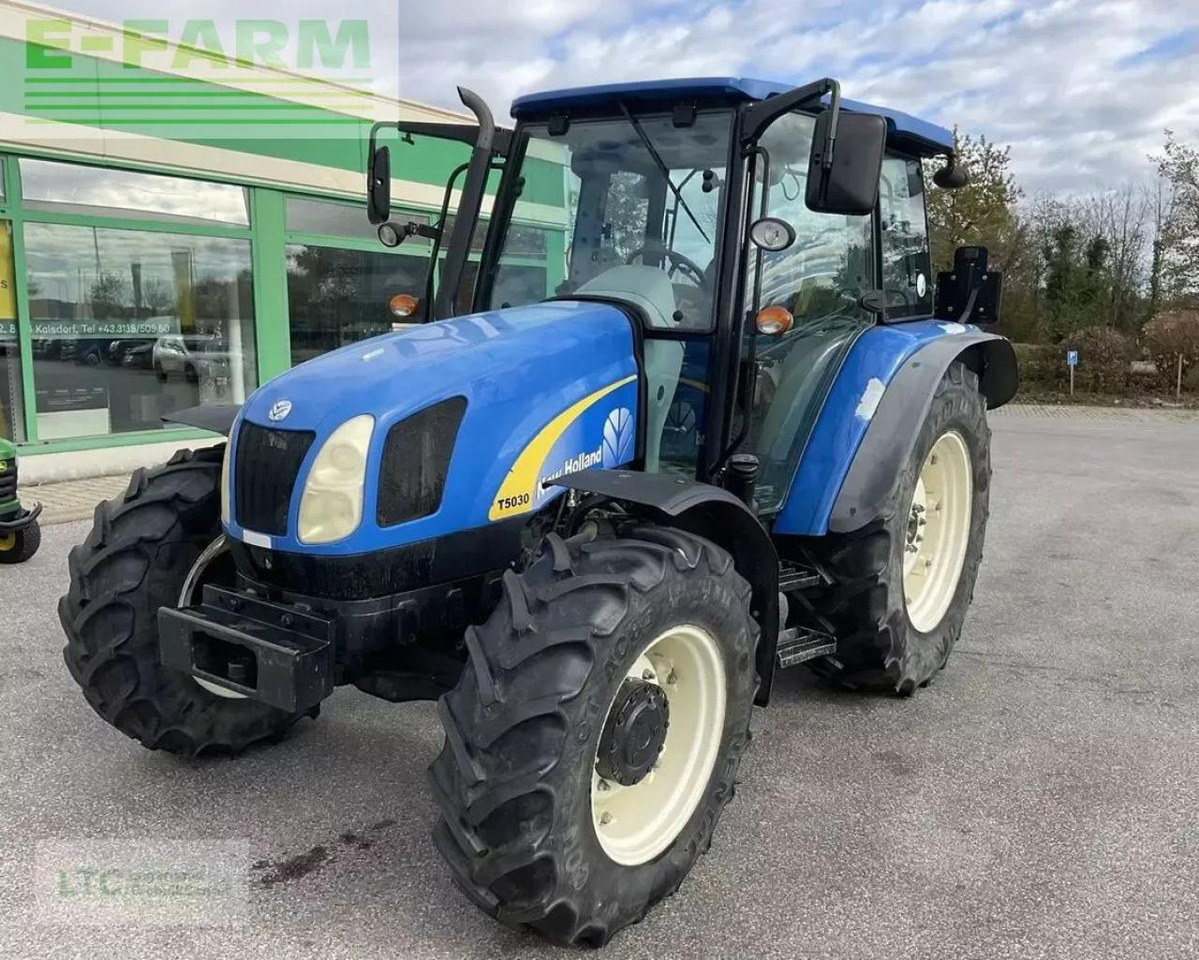 New Holland t 5030 - Farm tractor: picture 1 New Holland t 5030 - Farm tractor: picture 1