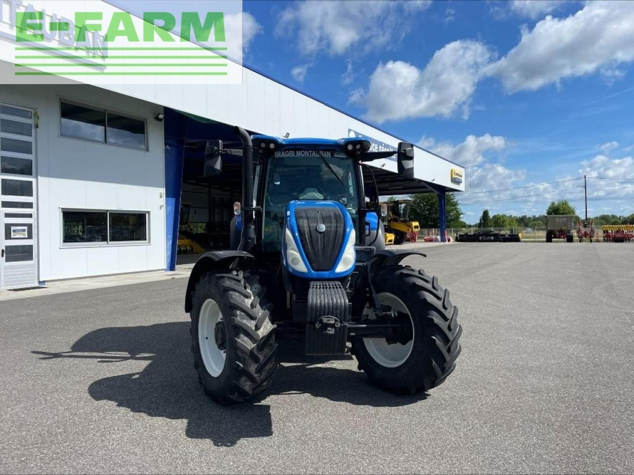 New Holland t 6.155 - Farm tractor: picture 2 New Holland t 6.155 - Farm tractor: picture 2