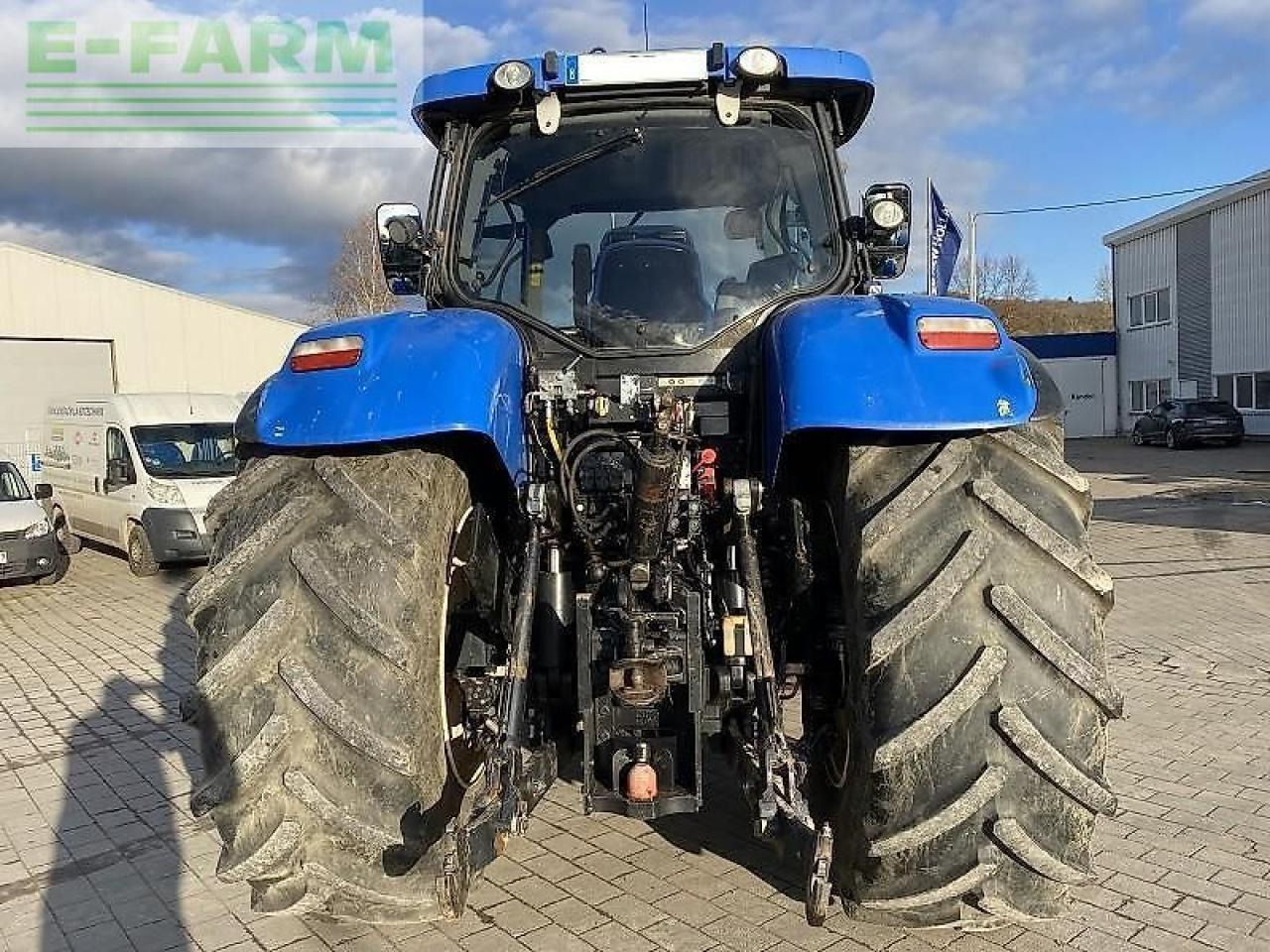 New Holland t 7.220 ac - Farm tractor: picture 3 New Holland t 7.220 ac - Farm tractor: picture 3