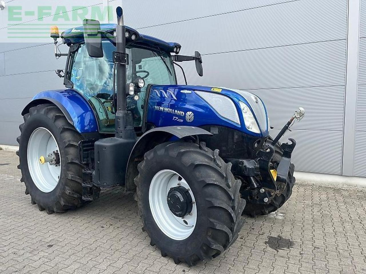 New Holland t 7.225 ac - Farm tractor: picture 1 New Holland t 7.225 ac - Farm tractor: picture 1