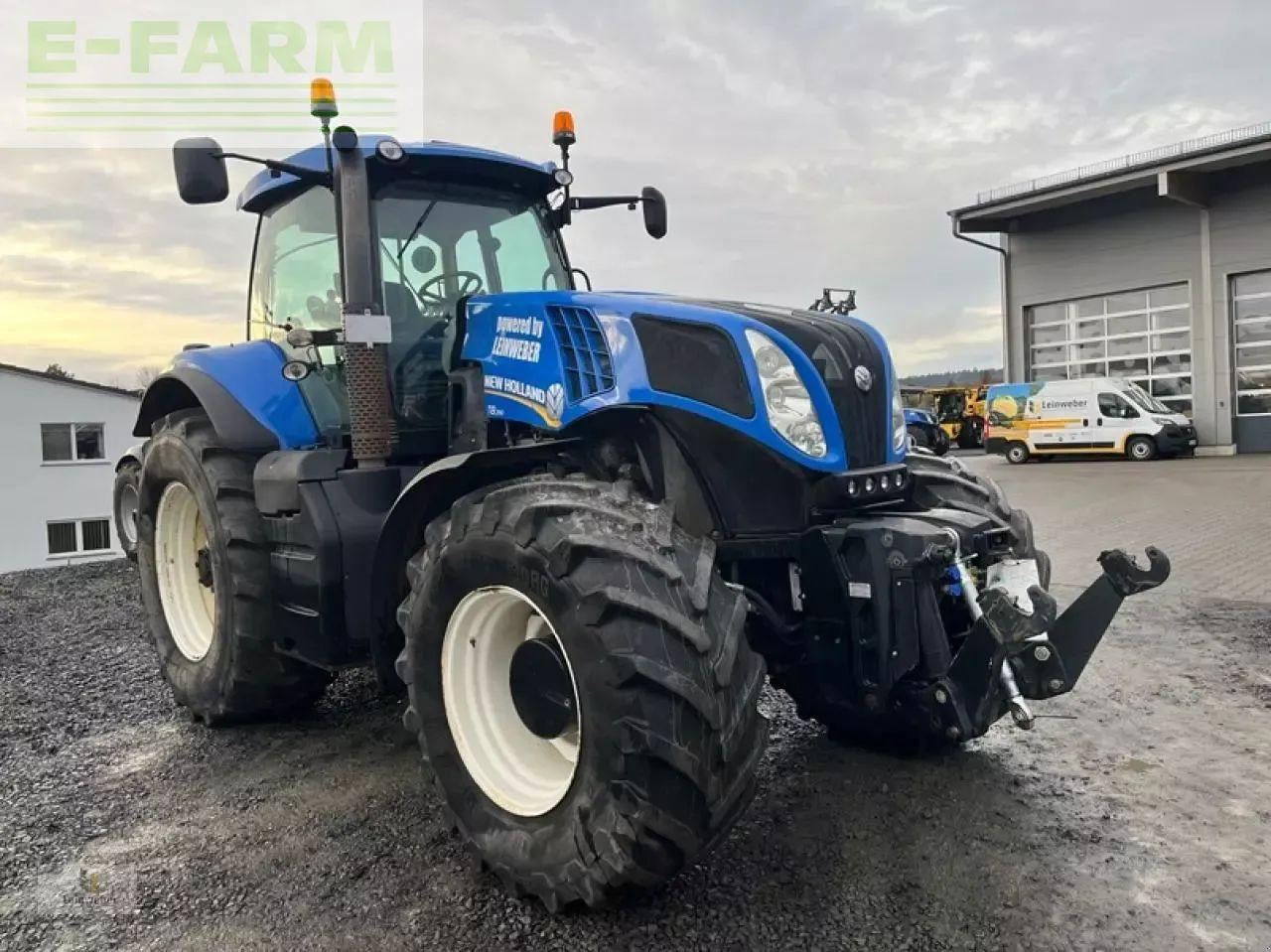 New Holland t 8.390 - Farm tractor: picture 1 New Holland t 8.390 - Farm tractor: picture 1