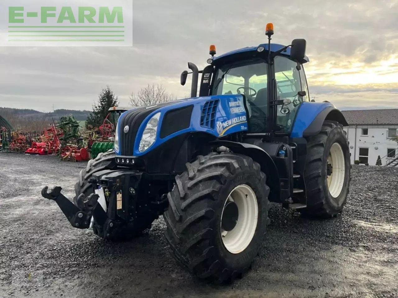 New Holland t 8.390 - Farm tractor: picture 2 New Holland t 8.390 - Farm tractor: picture 2
