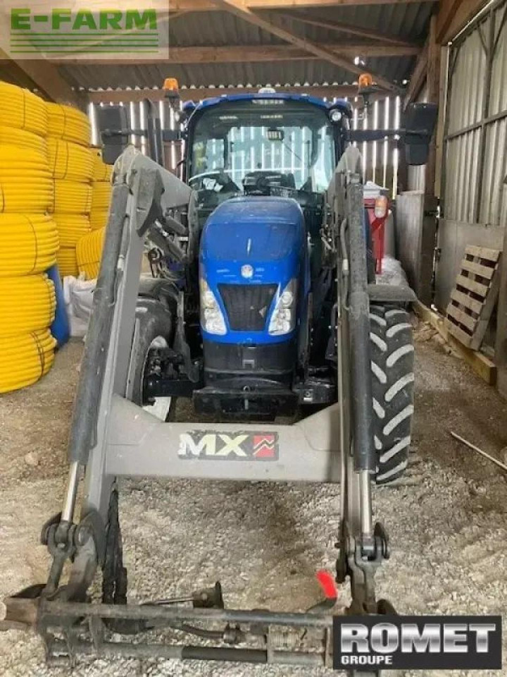 New Holland t5.105 - Farm tractor: picture 3 New Holland t5.105 - Farm tractor: picture 3