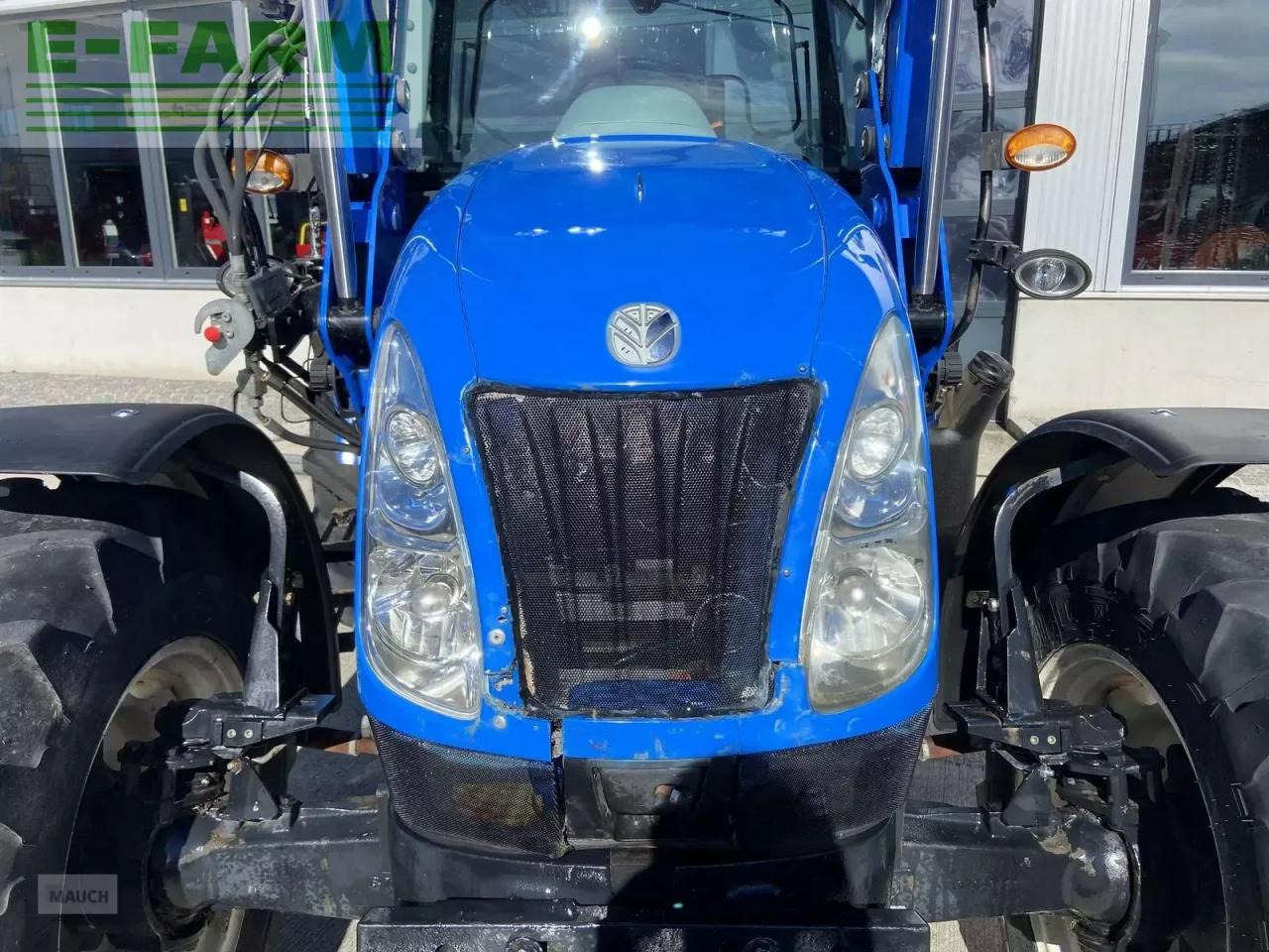 New Holland t5030 - Farm tractor: picture 3 New Holland t5030 - Farm tractor: picture 3