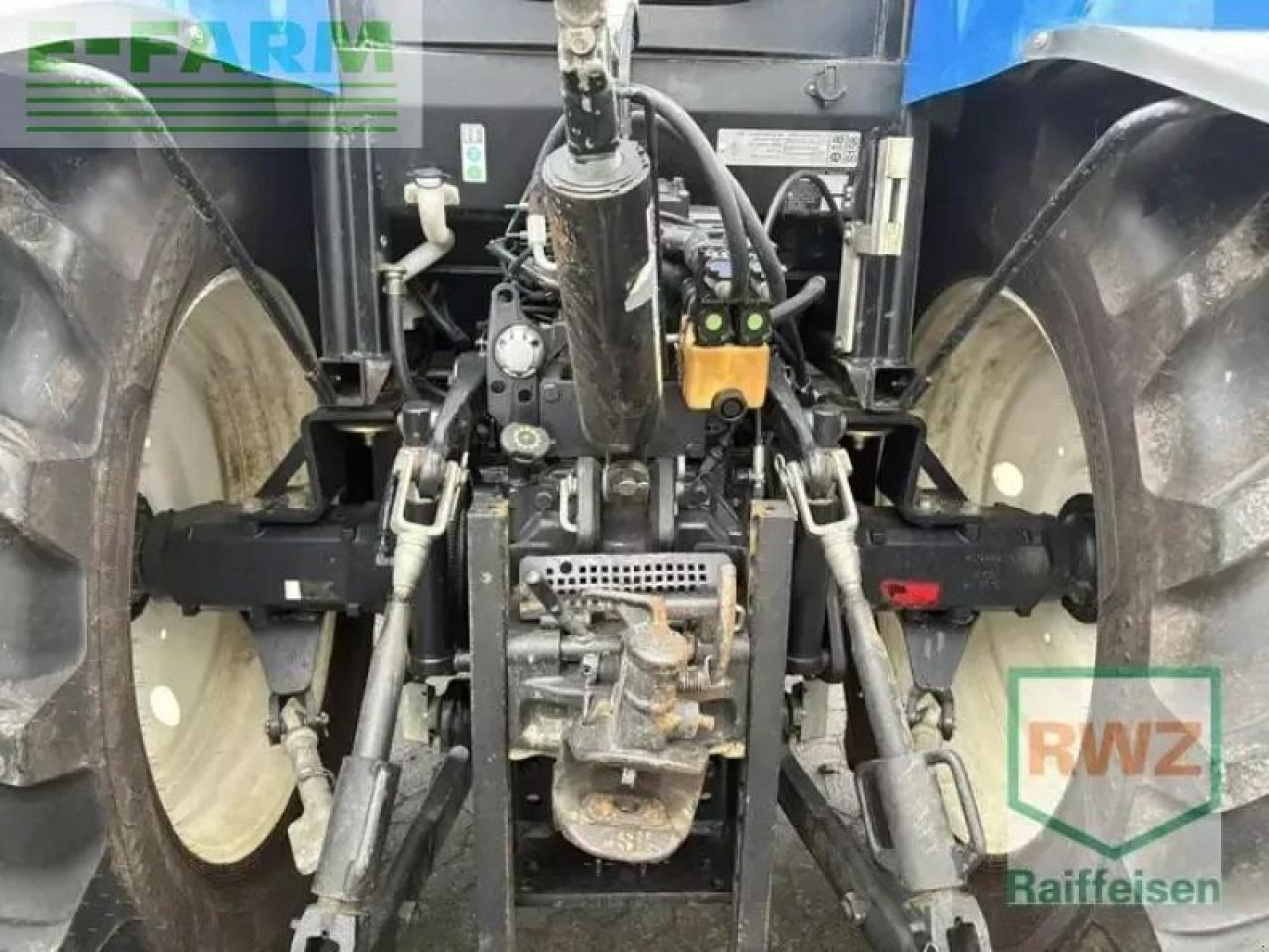 New Holland t6020 - Farm tractor: picture 4 New Holland t6020 - Farm tractor: picture 4