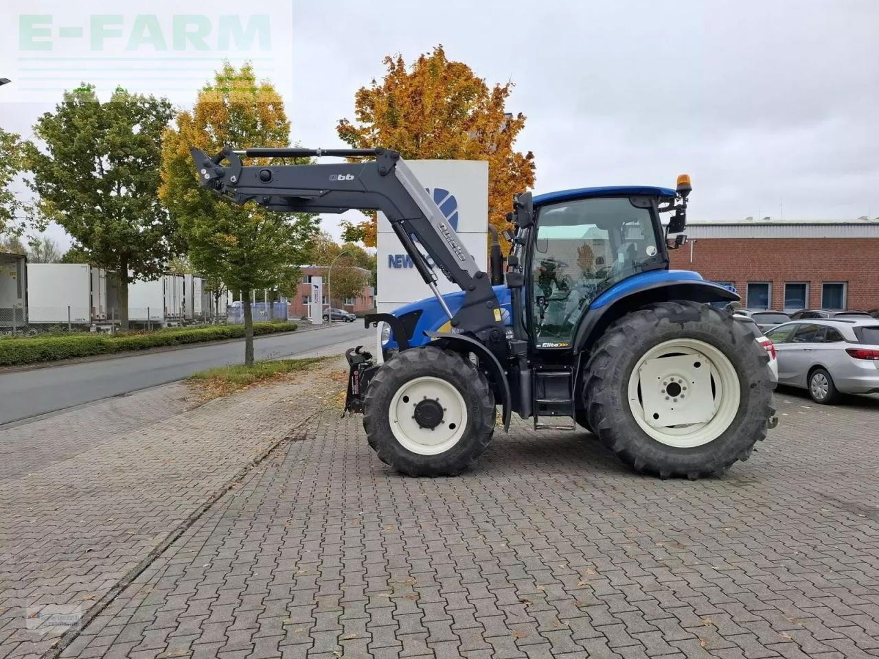 New Holland t6020 elite - Farm tractor: picture 1 New Holland t6020 elite - Farm tractor: picture 1