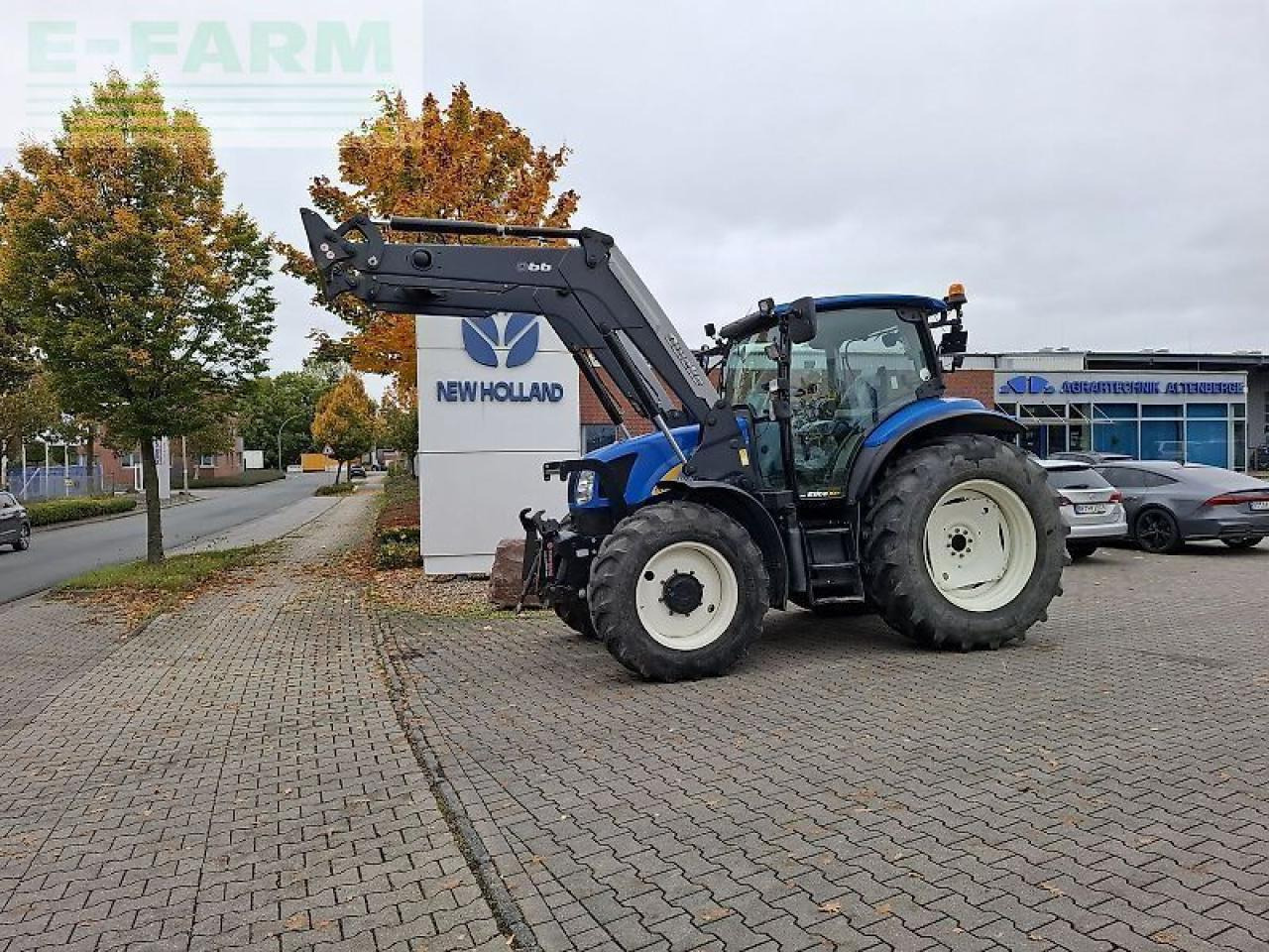 New Holland t6020 elite - Farm tractor: picture 2 New Holland t6020 elite - Farm tractor: picture 2