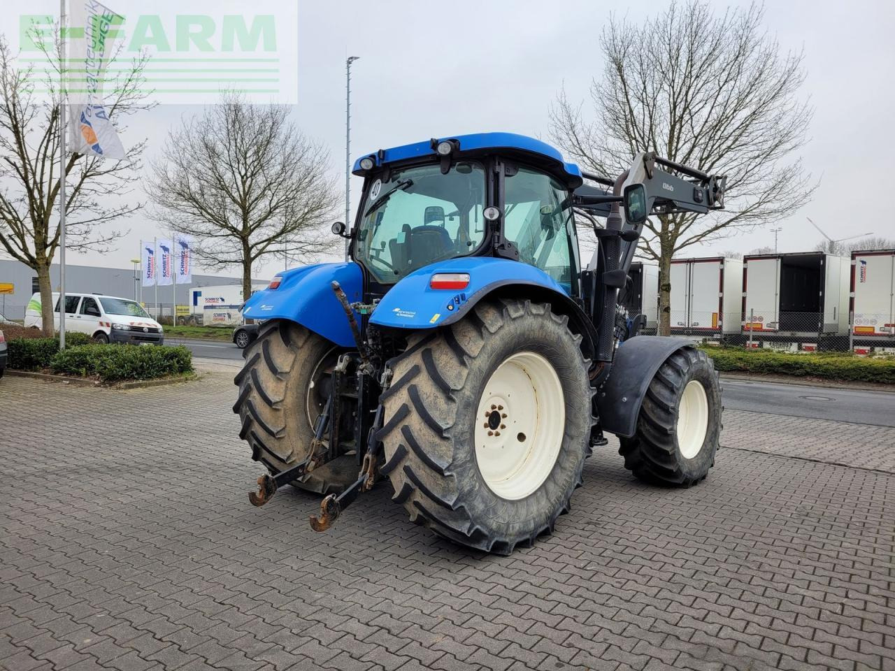 New Holland t6070 elite Elite - Farm tractor: picture 4 New Holland t6070 elite Elite - Farm tractor: picture 4