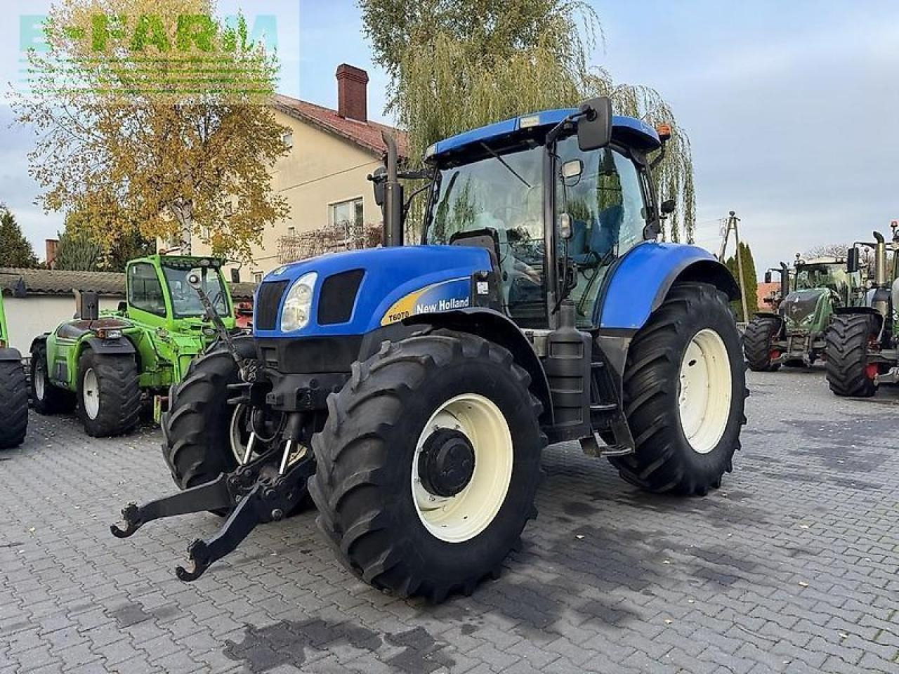 New Holland t6070 powercommand - Farm tractor: picture 1 New Holland t6070 powercommand - Farm tractor: picture 1