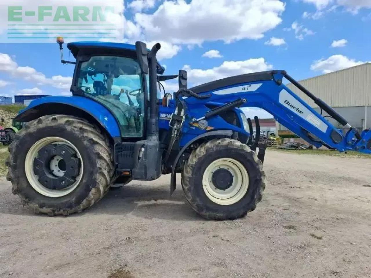 New Holland t7.210 - Farm tractor: picture 3 New Holland t7.210 - Farm tractor: picture 3