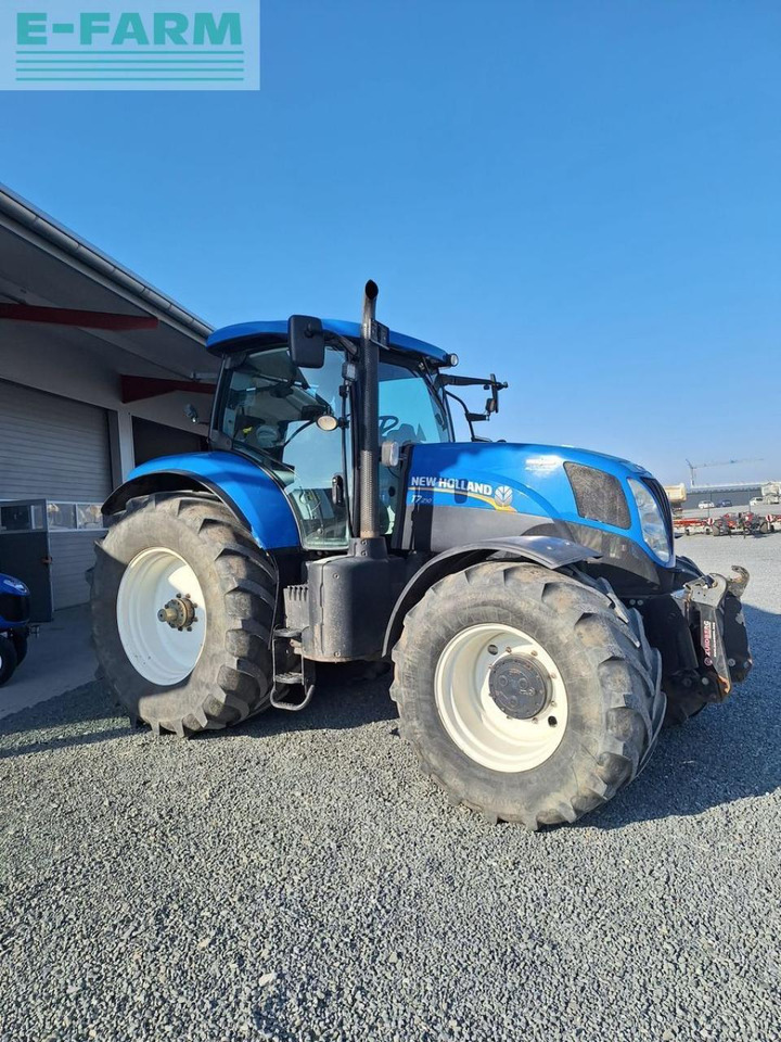 New Holland t7.210 ac - Farm tractor: picture 1 New Holland t7.210 ac - Farm tractor: picture 1