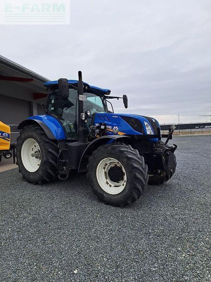 New Holland t7.230 ac - Farm tractor: picture 2 New Holland t7.230 ac - Farm tractor: picture 2