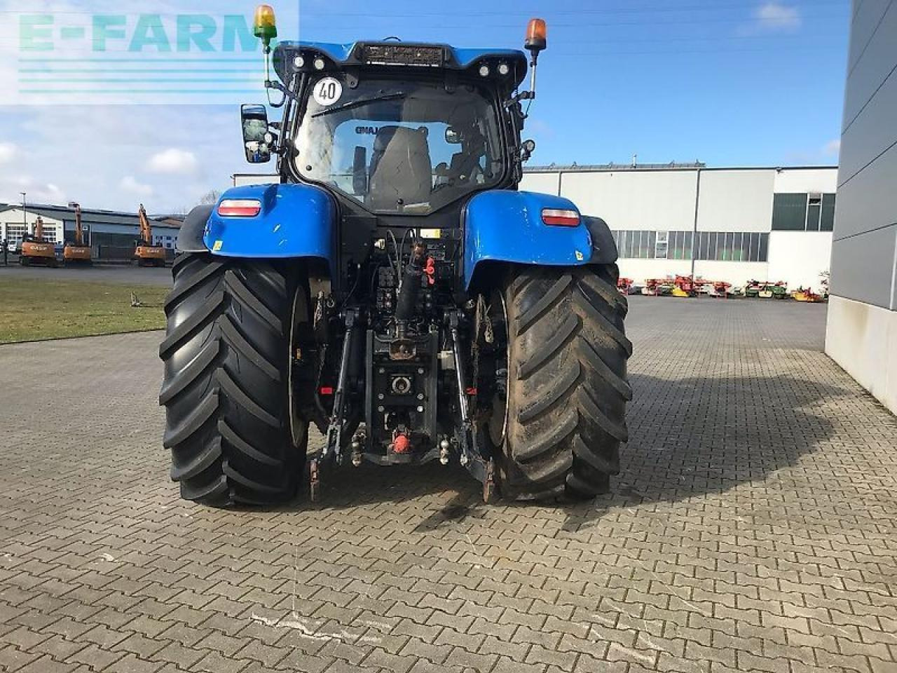 New Holland t7.245 autocommand - Farm tractor: picture 4 New Holland t7.245 autocommand - Farm tractor: picture 4