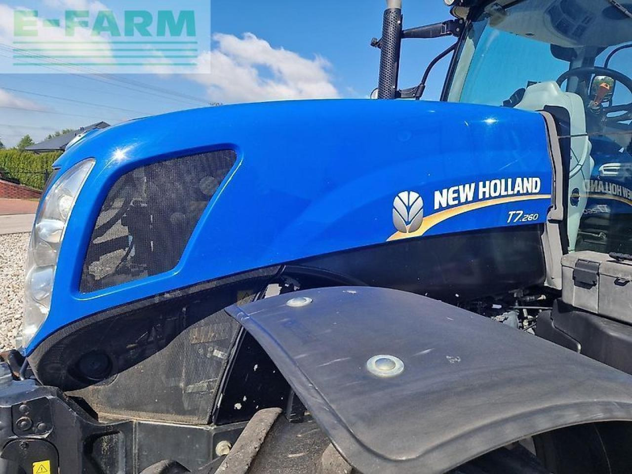 New Holland t7.260 - Farm tractor: picture 3 New Holland t7.260 - Farm tractor: picture 3