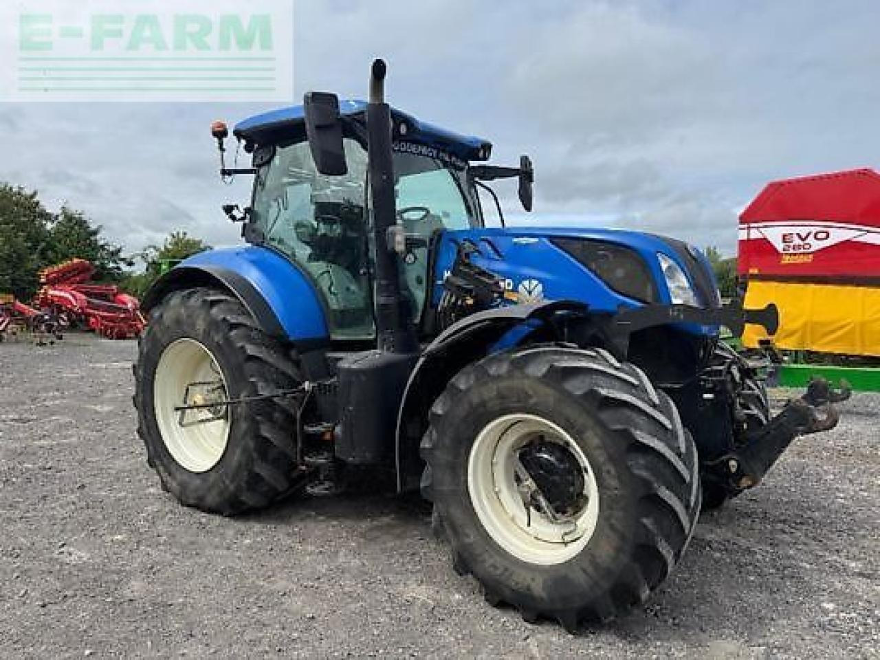 New Holland t7.270 ac - Farm tractor: picture 3 New Holland t7.270 ac - Farm tractor: picture 3