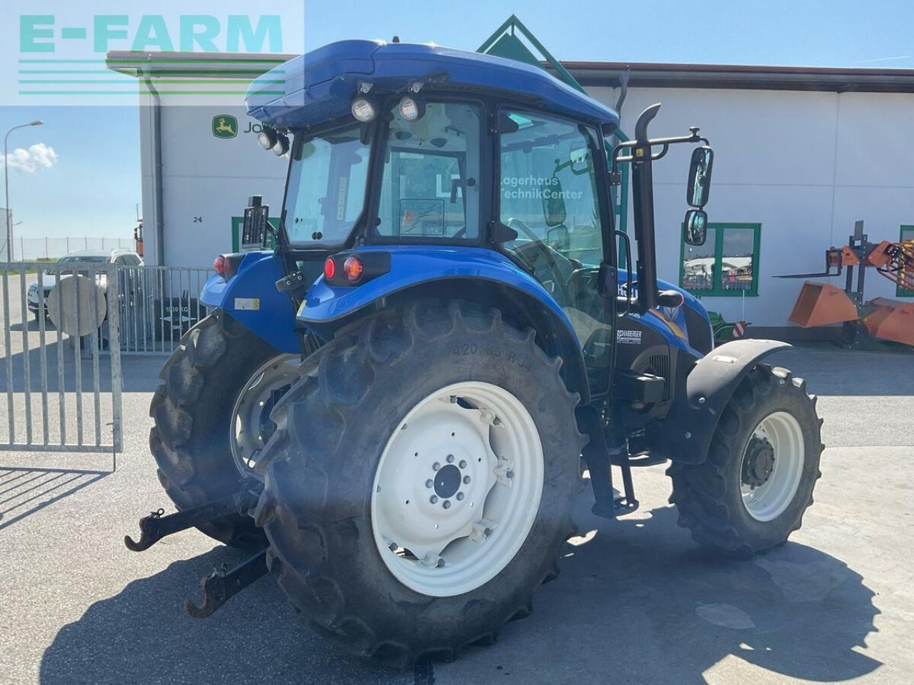 New Holland td5.85 - Farm tractor: picture 3 New Holland td5.85 - Farm tractor: picture 3