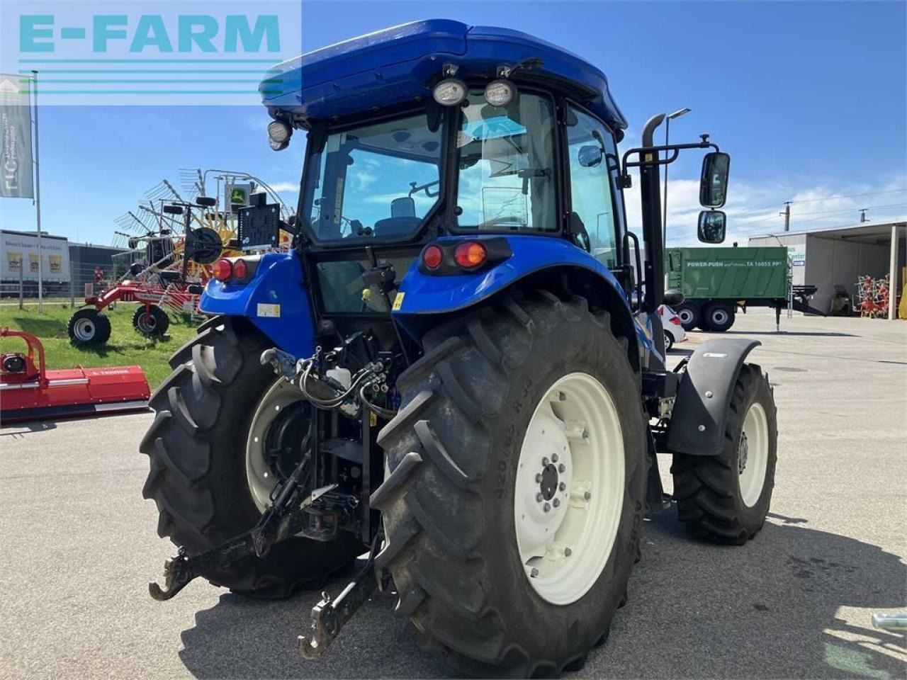 New Holland td5.85 - Farm tractor: picture 3 New Holland td5.85 - Farm tractor: picture 3