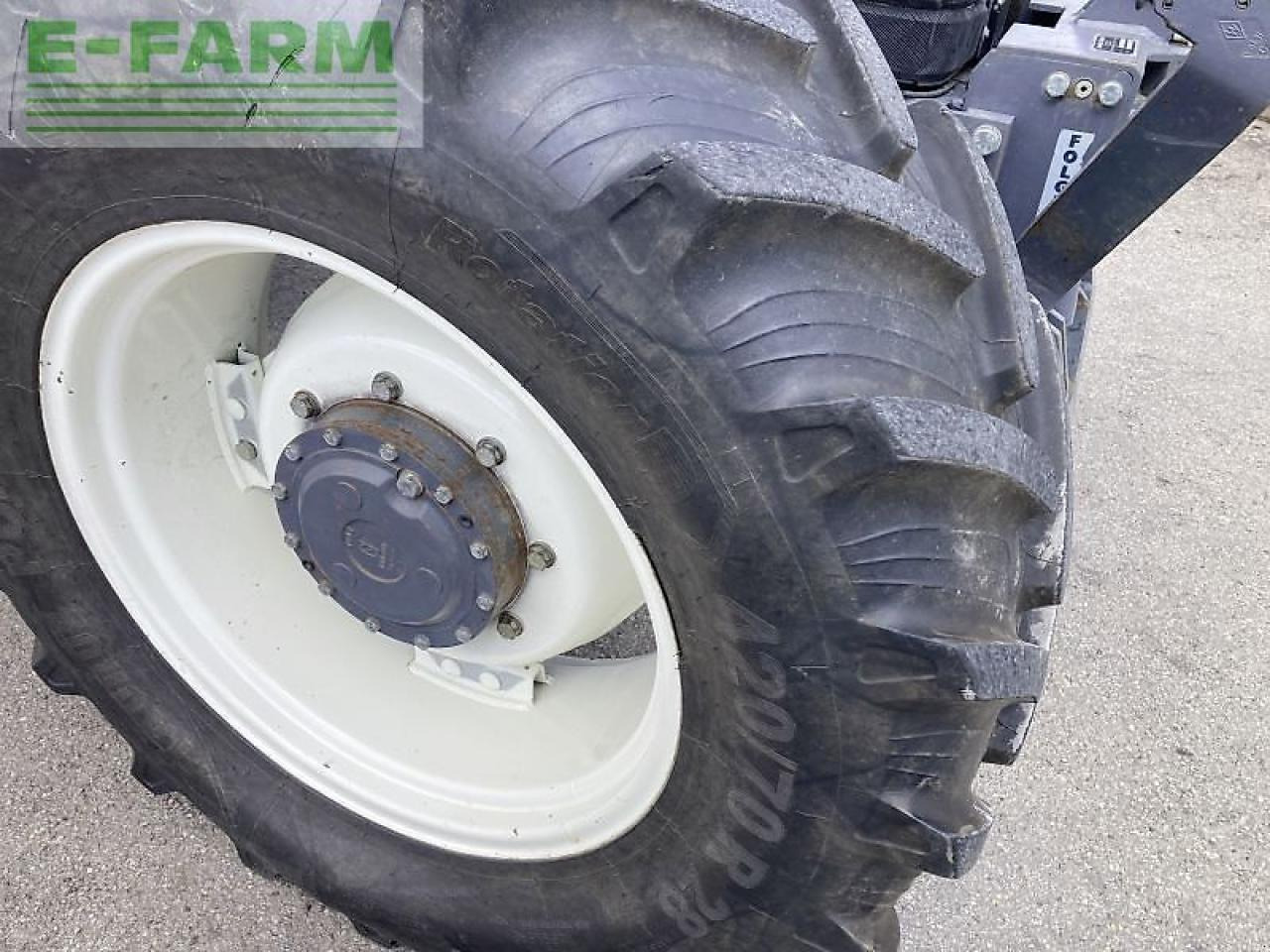 Farm tractor New Holland ts 115: picture 21