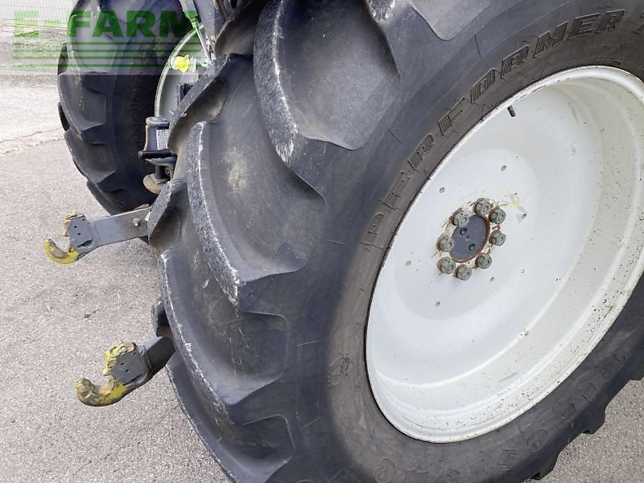 Farm tractor New Holland ts 115: picture 20