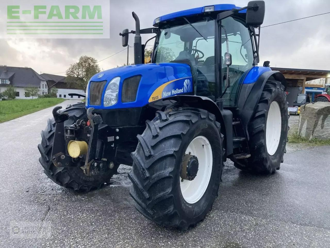 New Holland ts 135 - Farm tractor: picture 3 New Holland ts 135 - Farm tractor: picture 3
