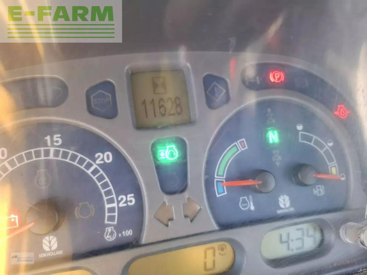 Farm tractor New Holland tvt 145: picture 14 Farm tractor New Holland tvt 145: picture 14