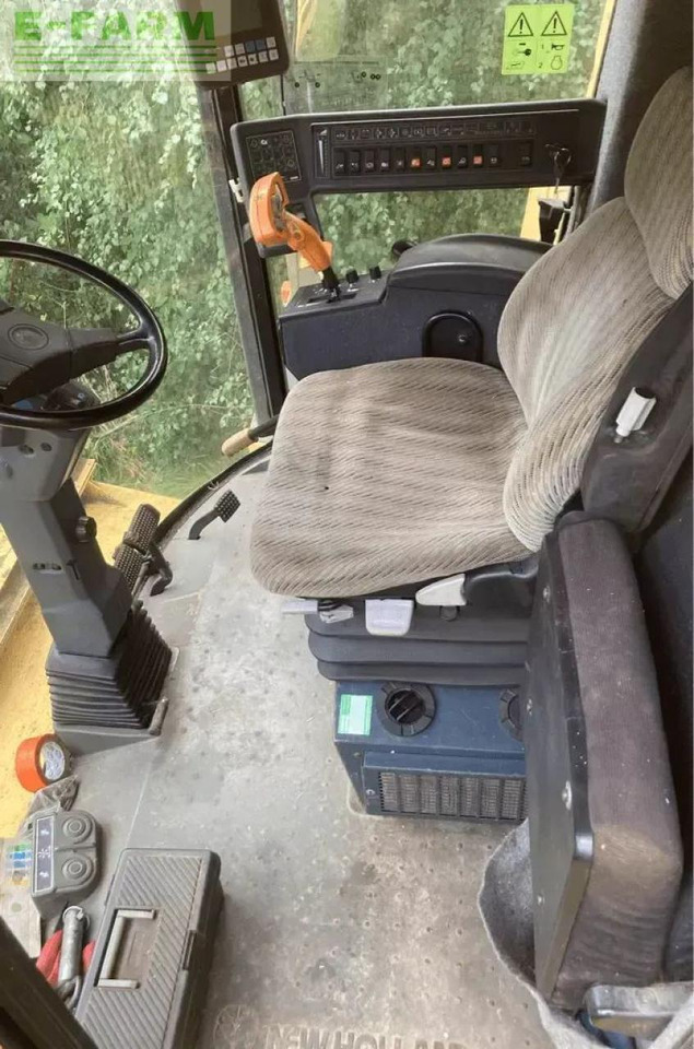 New Holland tx66 sl - Combine harvester: picture 4 New Holland tx66 sl - Combine harvester: picture 4