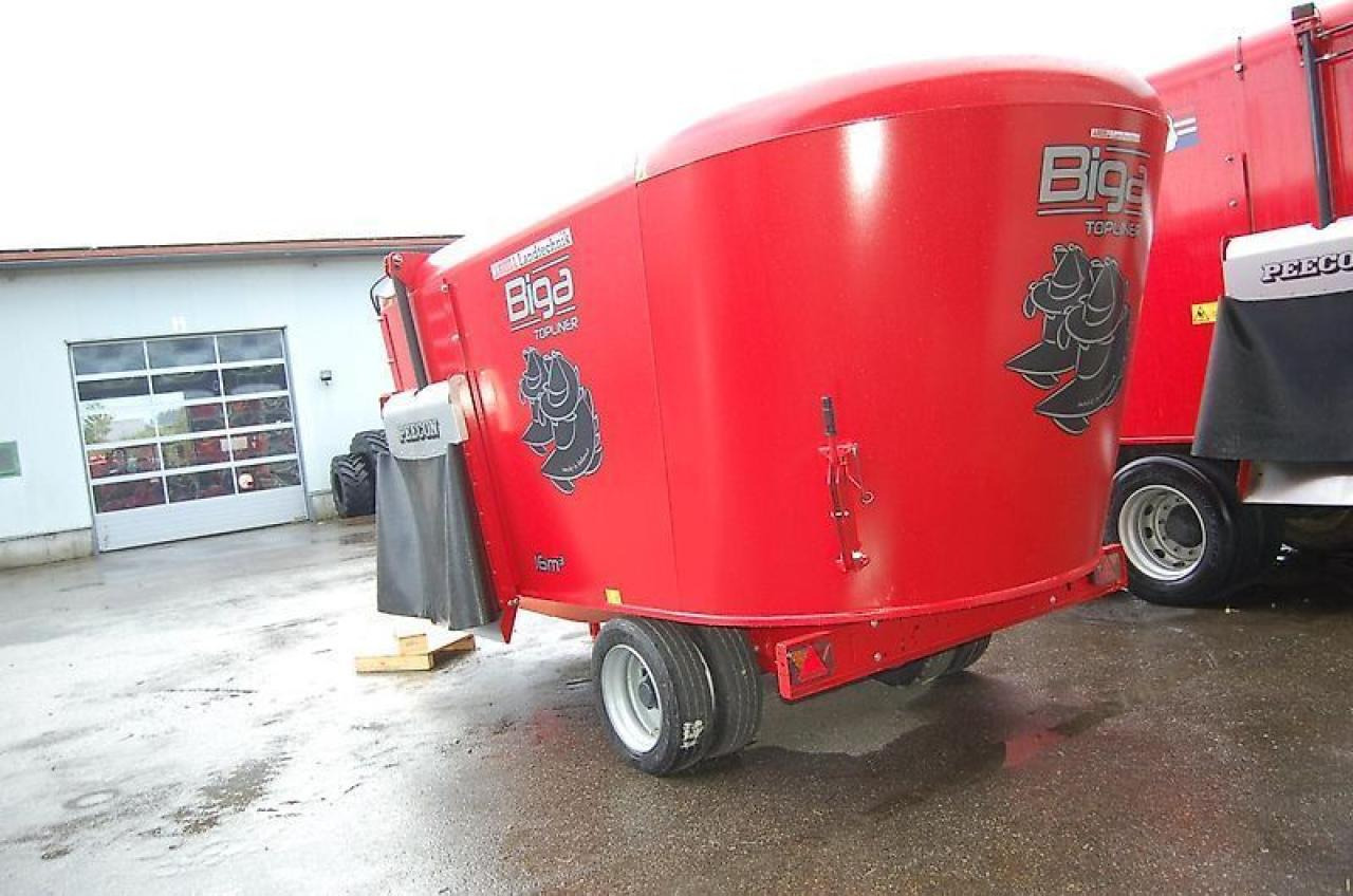 Peecon biga 16-197/230 topliner twin future - Livestock equipment: picture 4 Peecon biga 16-197/230 topliner twin future - Livestock equipment: picture 4