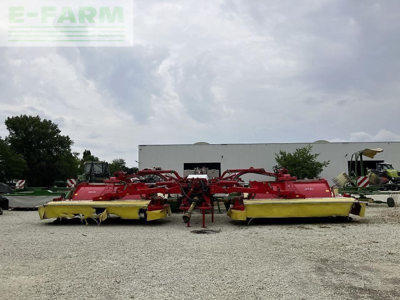 Pöttinger novacat x8 ed collector isobus - Mower: picture 2 Pöttinger novacat x8 ed collector isobus - Mower: picture 2