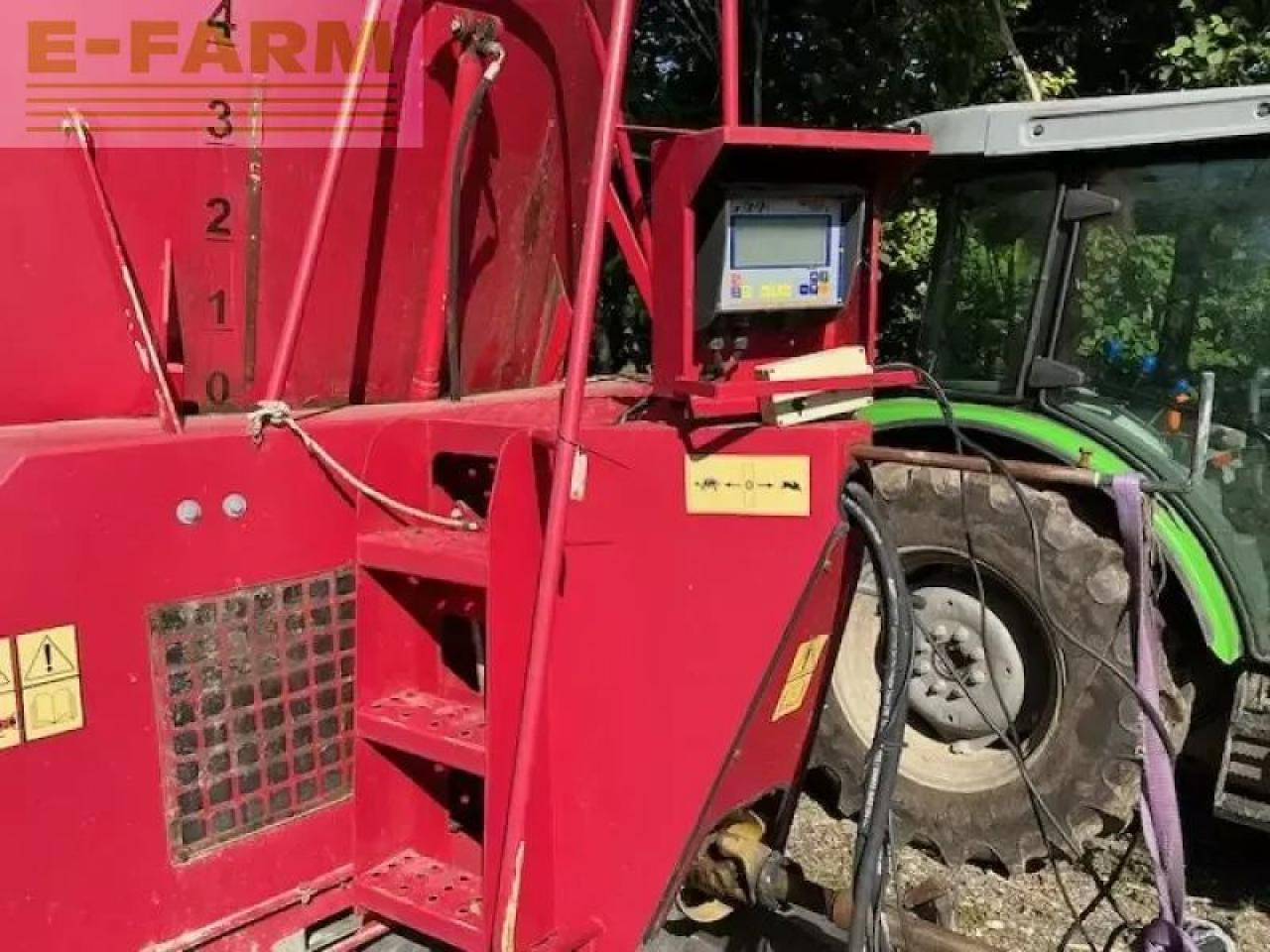 R.M.H. mixell141 - Livestock equipment: picture 4 R.M.H. mixell141 - Livestock equipment: picture 4