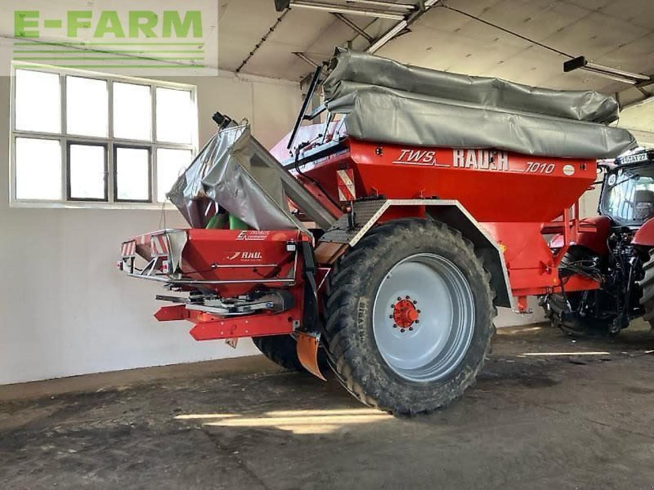 Rauch gebr. tws h7010 + axis ht 50.1 - Fertilizer spreader: picture 1 Rauch gebr. tws h7010 + axis ht 50.1 - Fertilizer spreader: picture 1