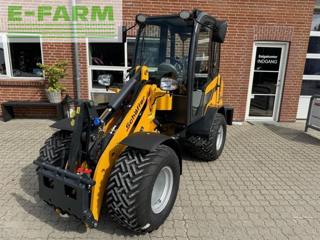 Schäffer 2445s - Mini excavator: picture 2 Schäffer 2445s - Mini excavator: picture 2