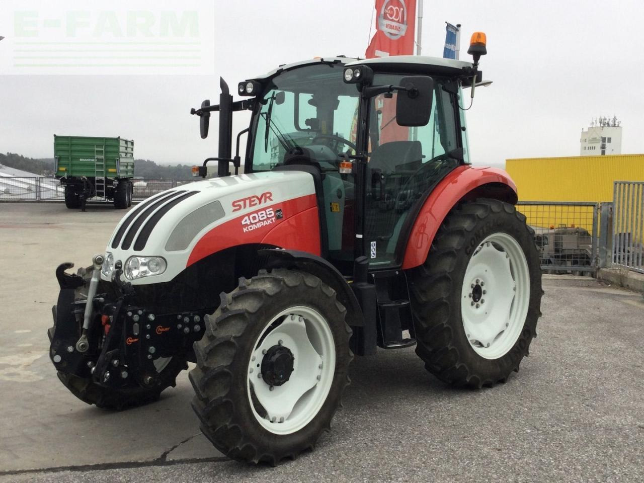 Steyr 4085 Kompakt - Farm tractor: picture 1 Steyr 4085 Kompakt - Farm tractor: picture 1