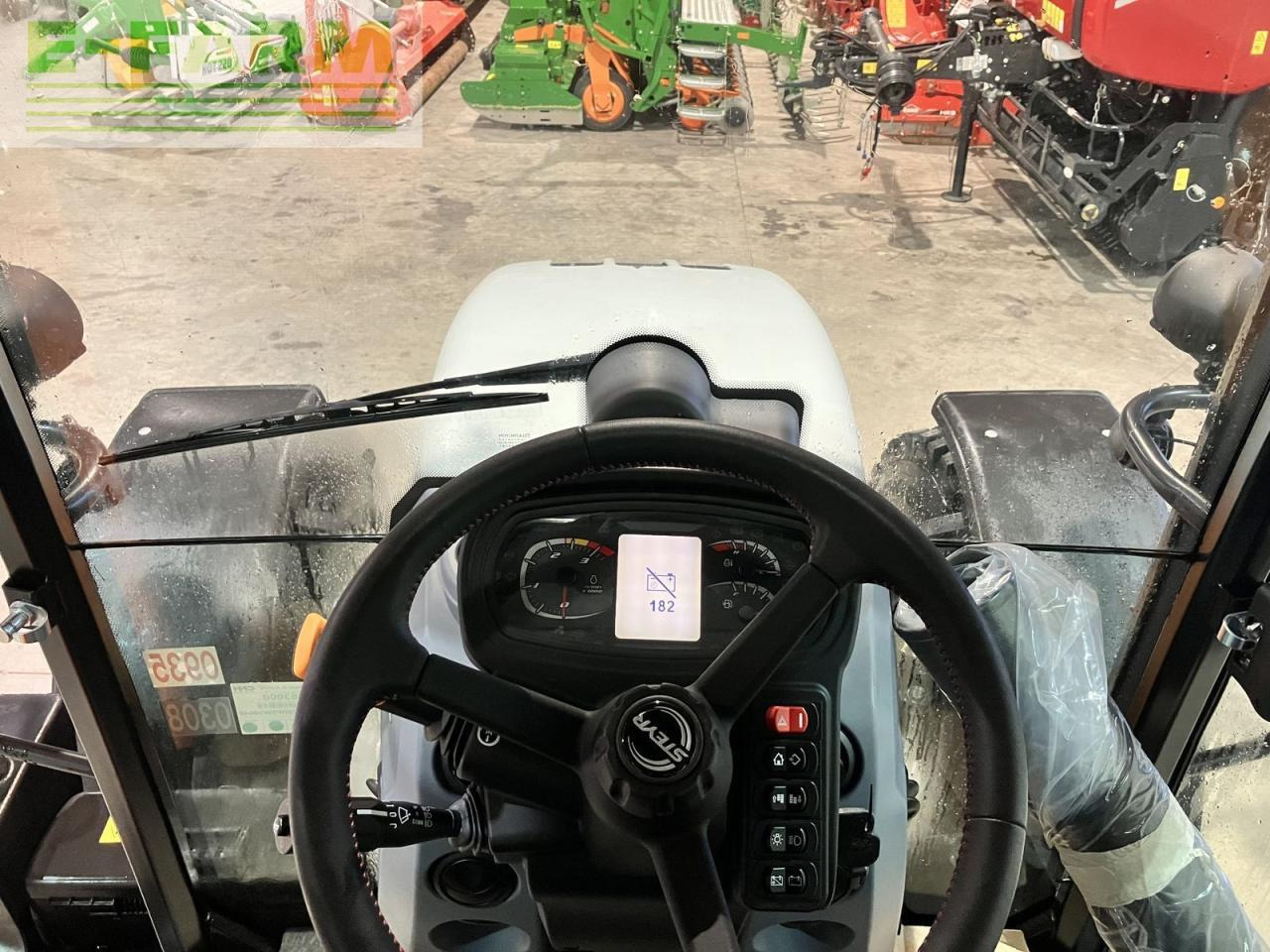 Farm tractor Steyr 4120 multi (stage v): picture 19