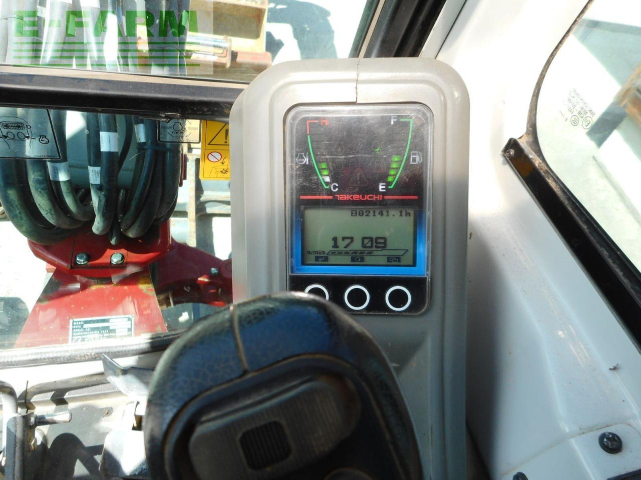 Mini excavator Takeuchi tb 225 mit powertilt + 3 löffel ( 2.400 kg ): picture 9