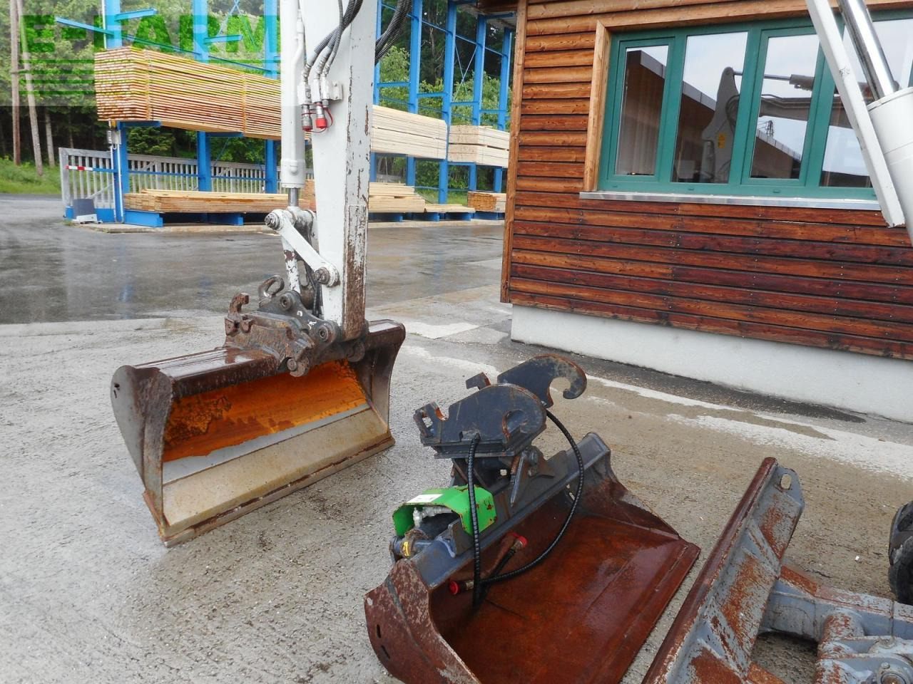 Crawler excavator Takeuchi tb 250 ( 4.965kg ) hydr. sw + 2 löffel + alle le: picture 13