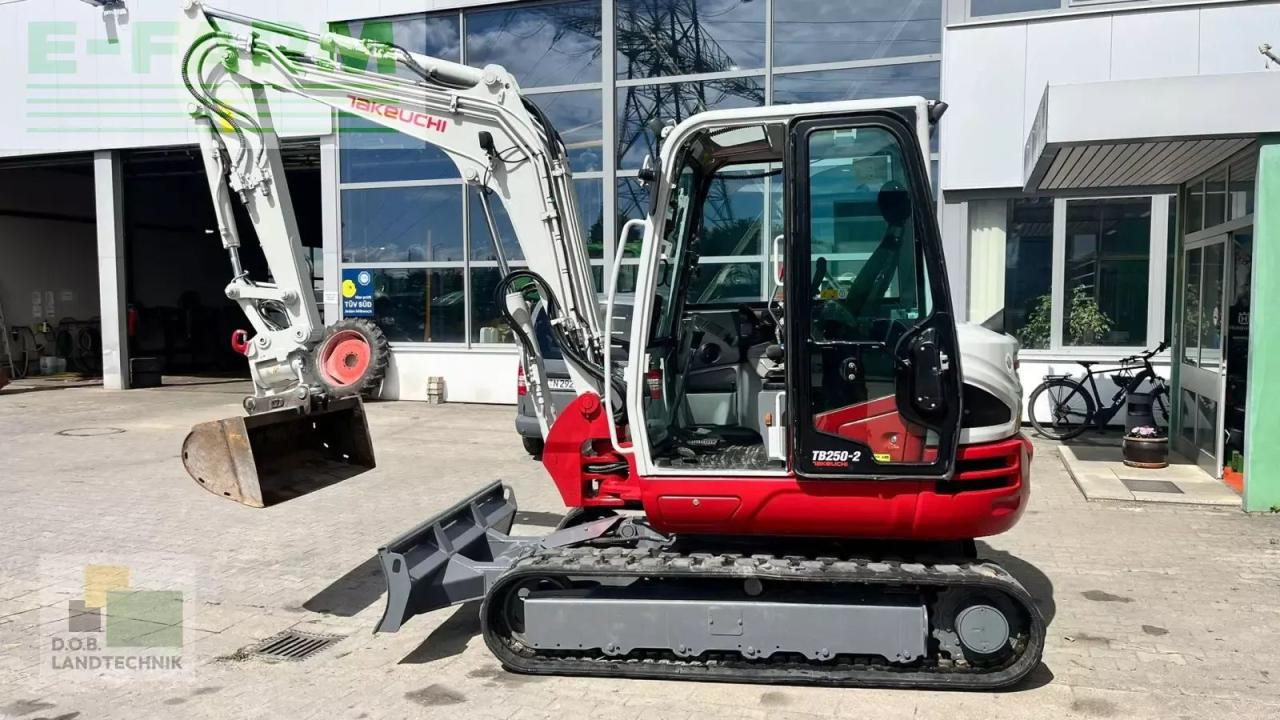 Mini excavator Takeuchi tb 250: picture 6