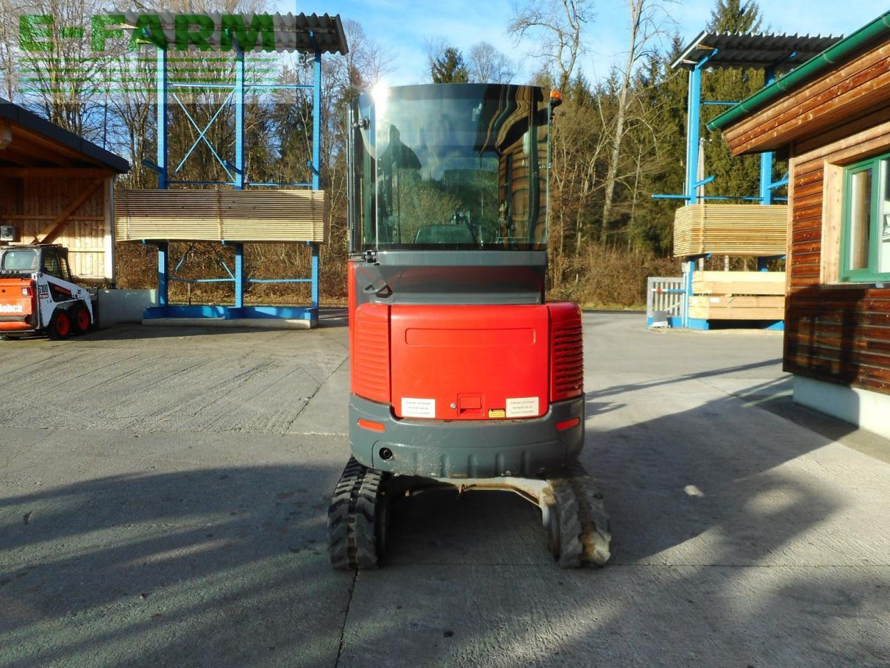 Takeuchi tb23 ( 2.670kg ) hydr. sw + 2 löffel - Mini excavator: picture 3 Takeuchi tb23 ( 2.670kg ) hydr. sw + 2 löffel - Mini excavator: picture 3