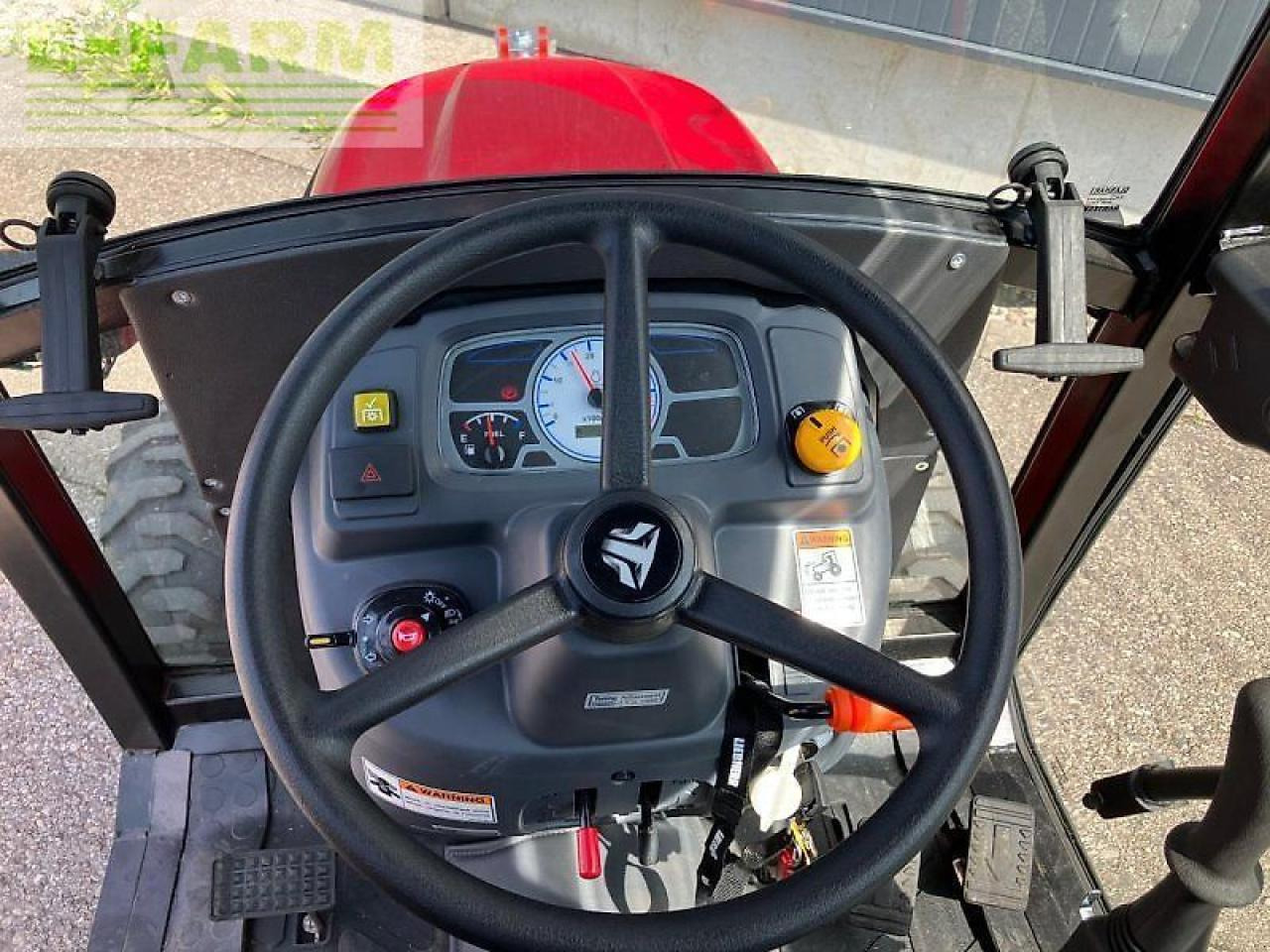 Tym ts 255 nh kabine - Farm tractor: picture 5 Tym ts 255 nh kabine - Farm tractor: picture 5