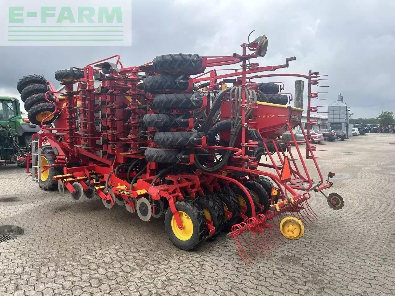 Väderstad rapid 600c - Precision seed drill: picture 2 Väderstad rapid 600c - Precision seed drill: picture 2