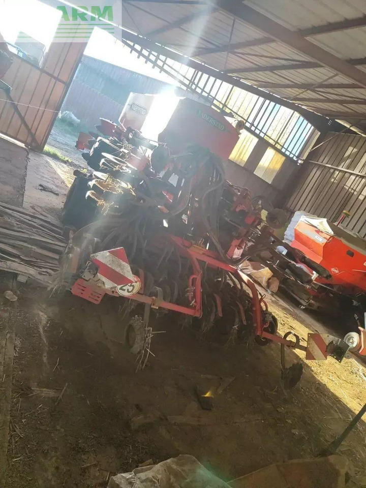 Väderstad spirit 400s - Precision seed drill: picture 3 Väderstad spirit 400s - Precision seed drill: picture 3