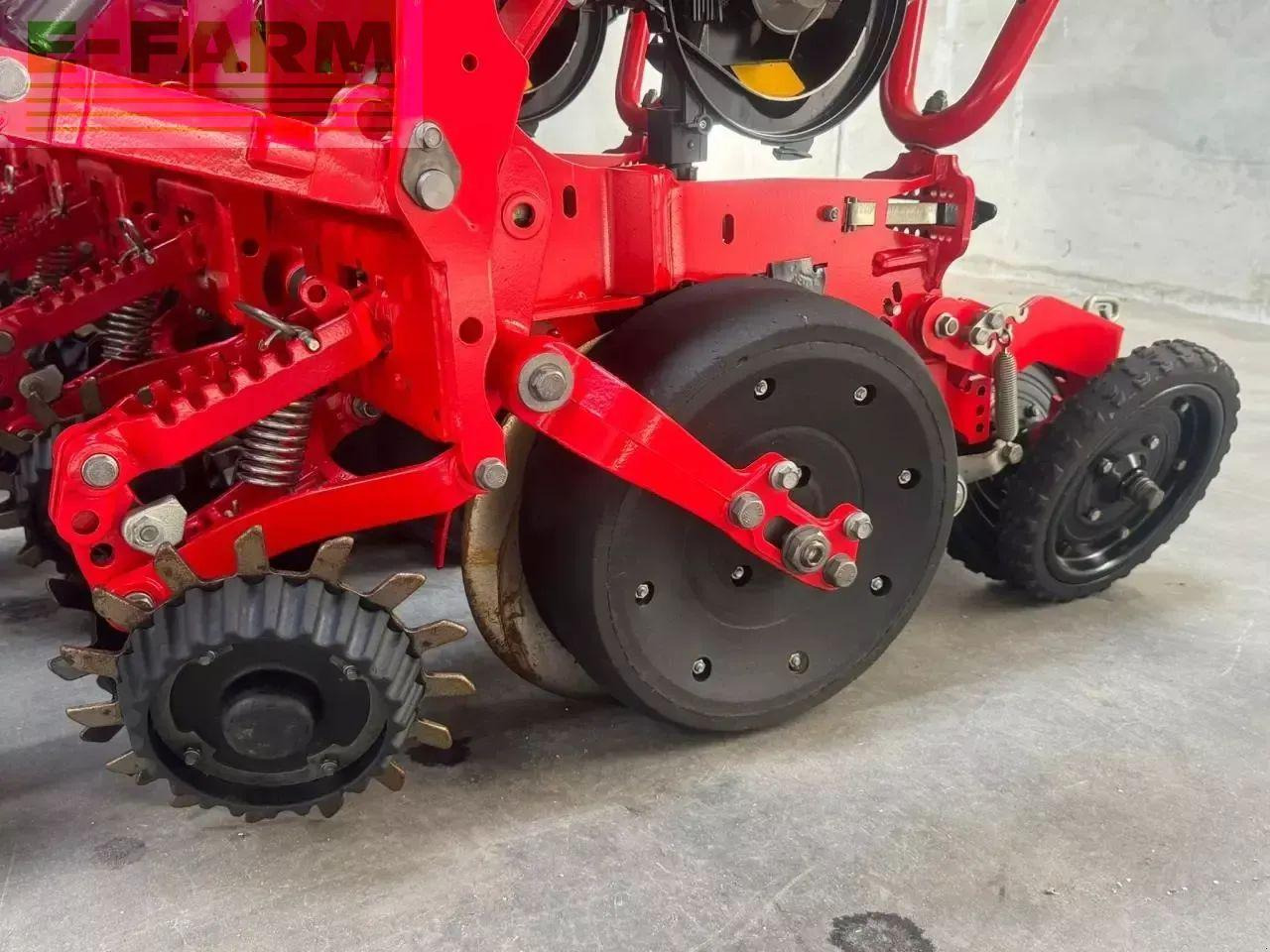 Väderstad tempo tpl12 - Precision sowing machine: picture 4 Väderstad tempo tpl12 - Precision sowing machine: picture 4