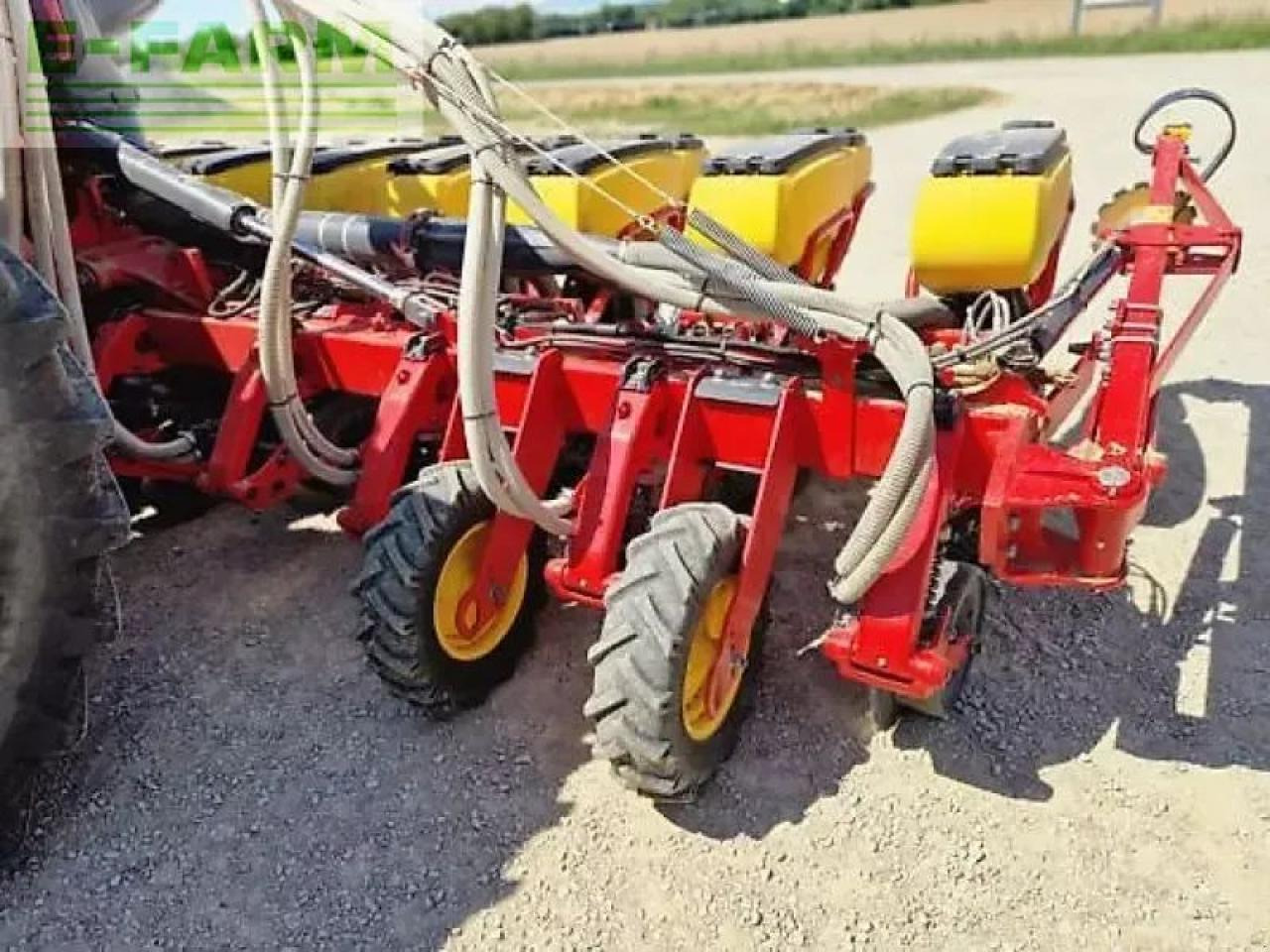 Väderstad tempo v11 - Precision seed drill: picture 4 Väderstad tempo v11 - Precision seed drill: picture 4