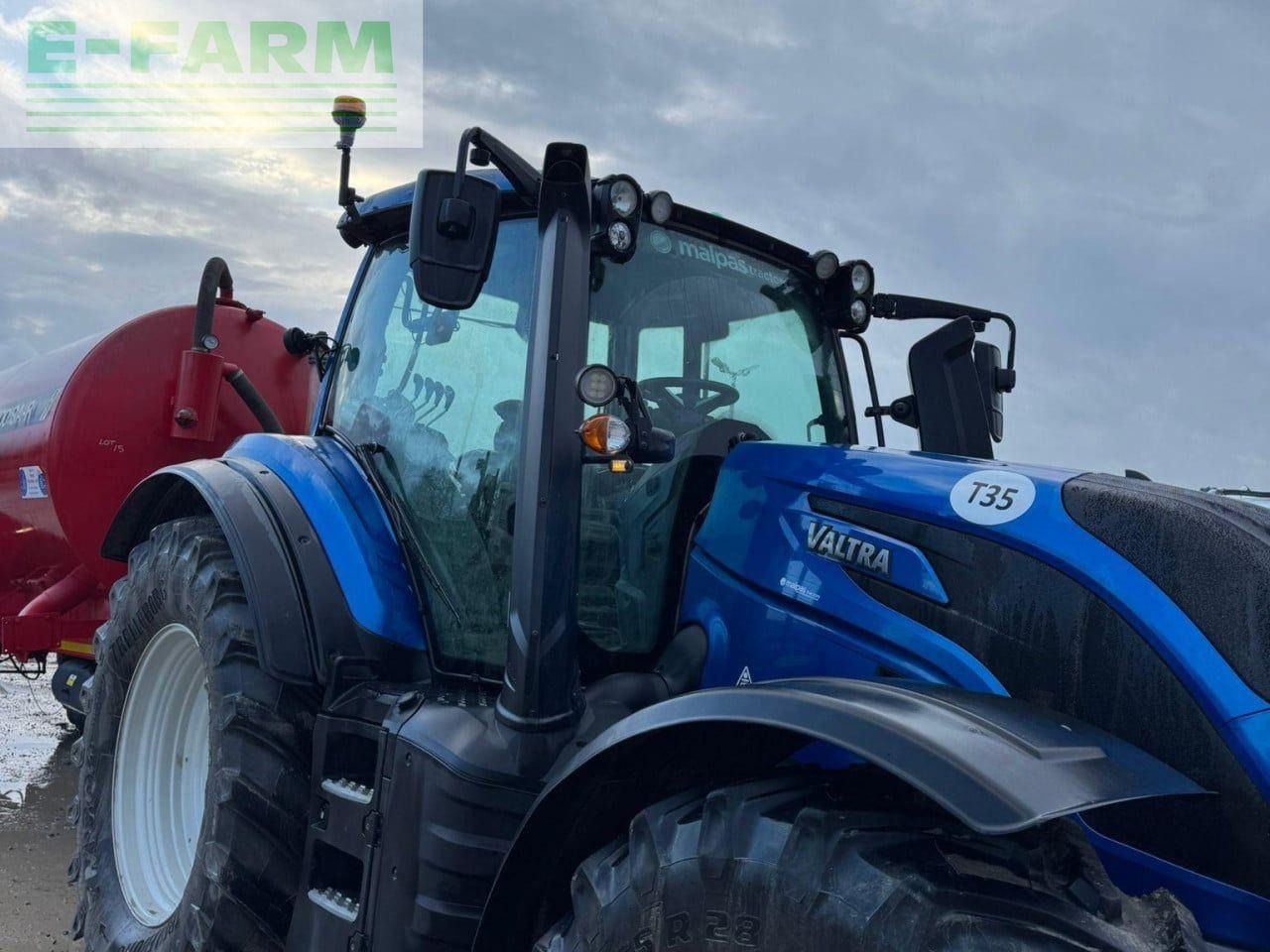 Valtra T175 - Farm tractor: picture 3 Valtra T175 - Farm tractor: picture 3