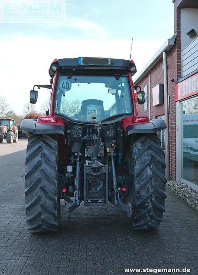 Valtra a 104 - Farm tractor: picture 3 Valtra a 104 - Farm tractor: picture 3